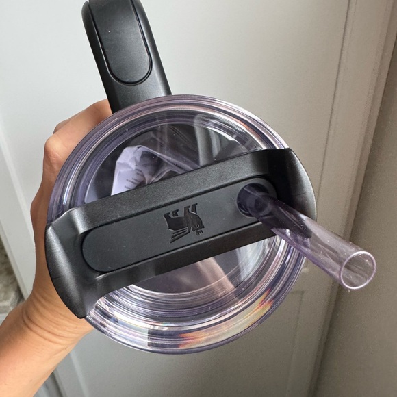 Midnight Glitz 30oz in box - Picture 2 of 4